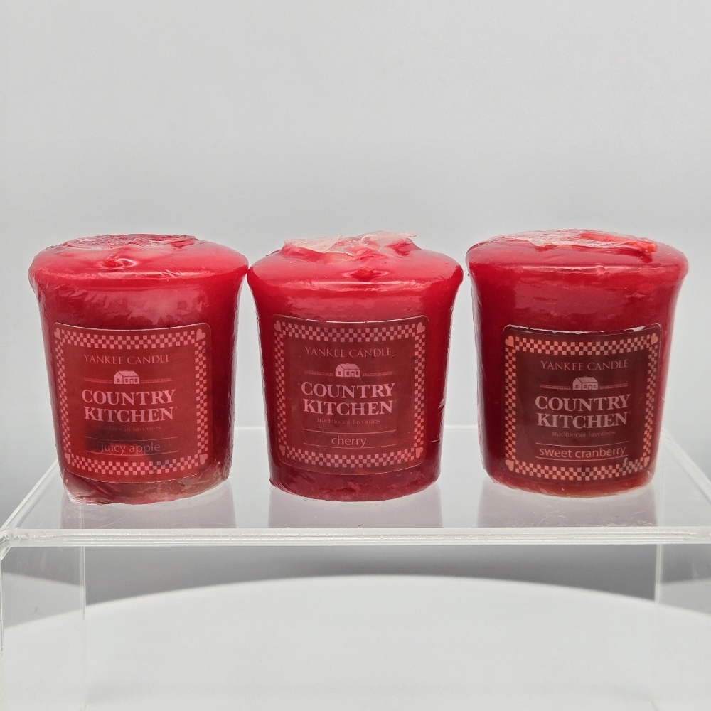 Yankee Candle Country Kitchen Red Scented Candle Votive Set of 3